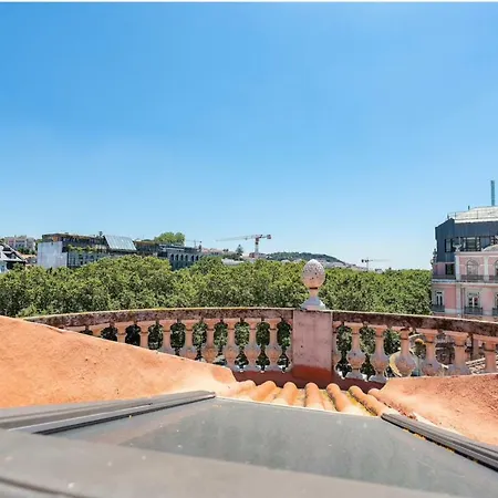 Charming Sunny Penthouse Lejlighed *