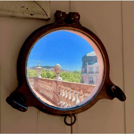 Charming Sunny Penthouse Lägenhet Lisboa