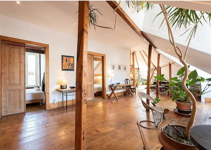 Apartamento Charming Sunny Penthouse *