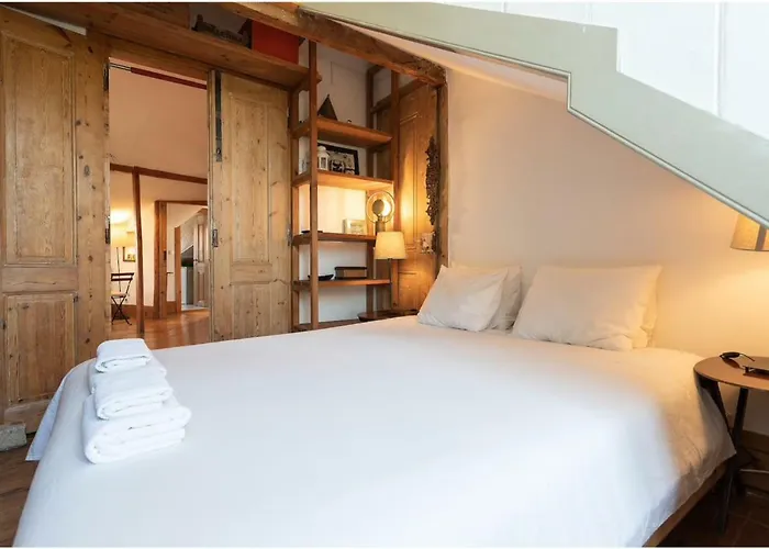 Lägenhet Charming Sunny Penthouse